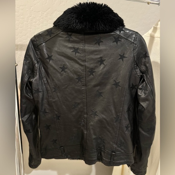 Samantha Sipos - Black Seeing Stars Faux Fur Jacket Size: M - Picture 5 of 8